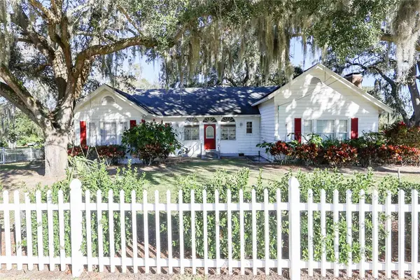 601 Alta Vista Drive, HAINES CITY, FL 33844