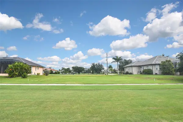 2335 Deborah Drive, PUNTA GORDA, FL 33950