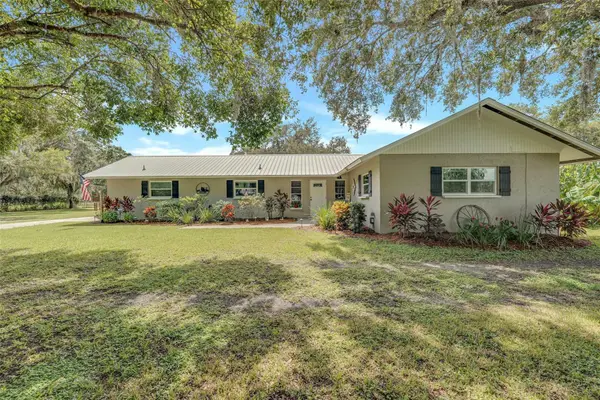 1133 Crescent Avenue, LABELLE, FL 33935