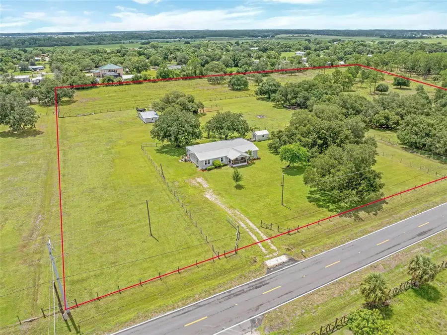 1211 Crescent Avenue, Labelle, FL 33935 - Image #2