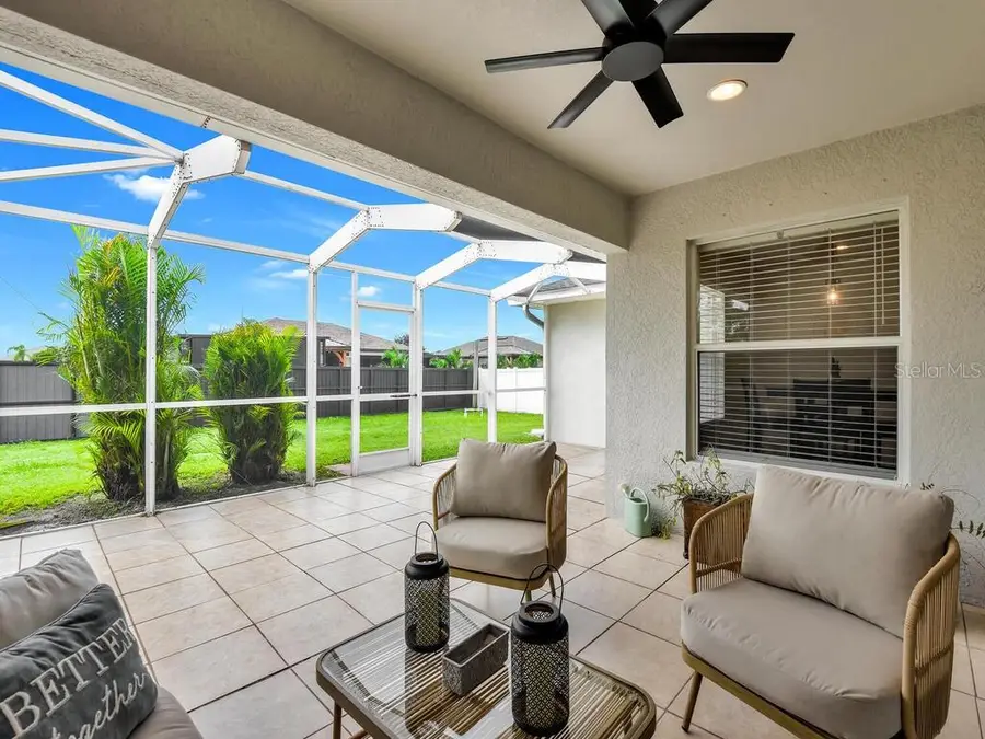 518 NW 11th Terrace, Cape Coral, FL 33993 - #2