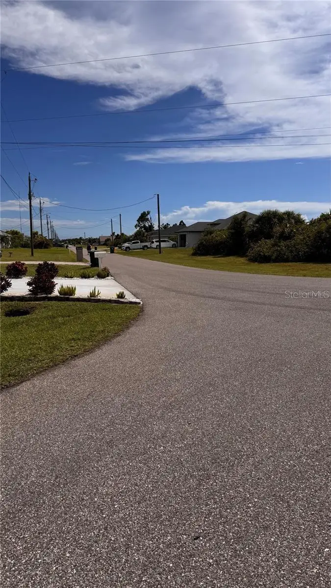 320 Baytree Drive, Rotonda West, FL 33947 - Image #2