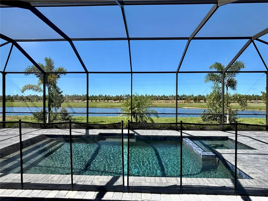 5608 Lightening Whelk Lane, Lakewood Ranch, FL 34211 - Image #2