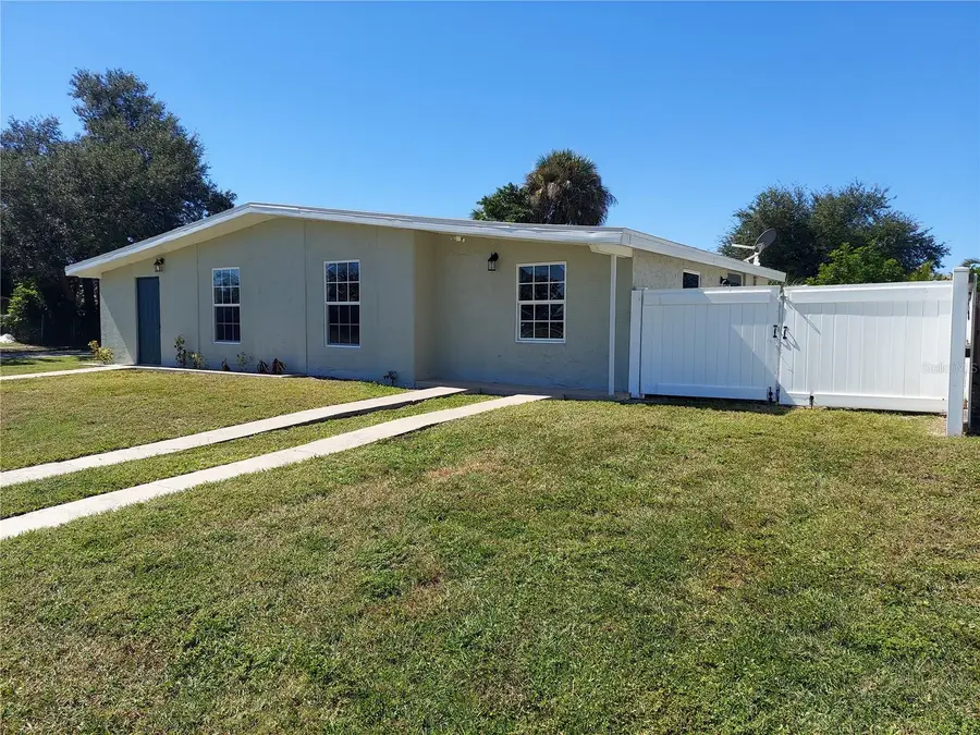 3165 Crestwood Drive, Port Charlotte, FL 33952 - Image #2