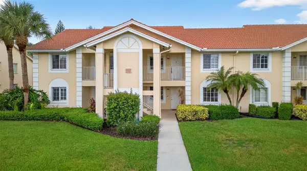 7761 Jewel Lane #202, NAPLES, FL 34109