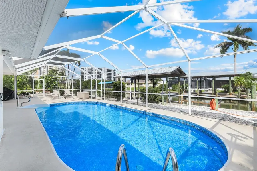 8552 Lagoon Road, Fort Myers Beach, FL 33931 - Image #3