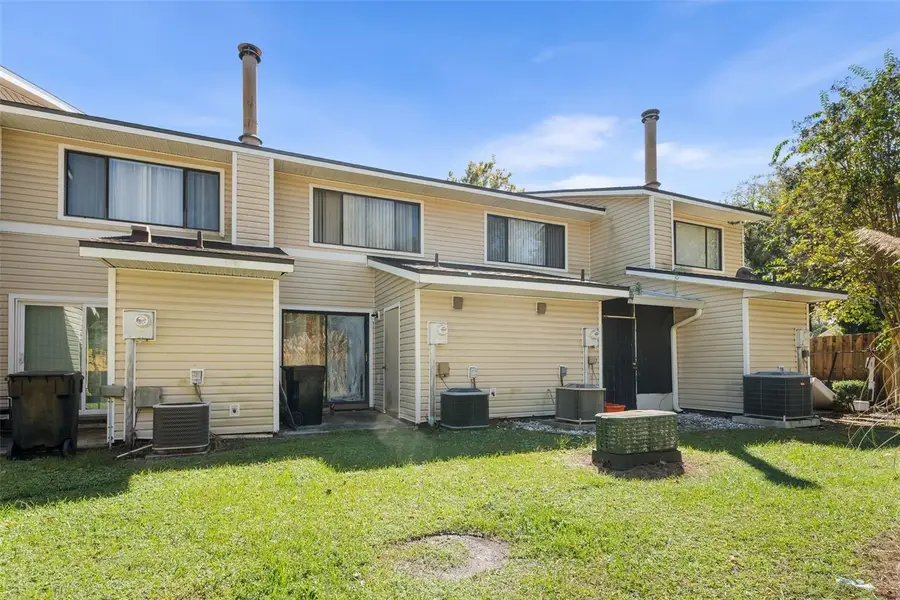 825 SW 60th Terrace #825, Gainesville, FL 32607 - Image #2