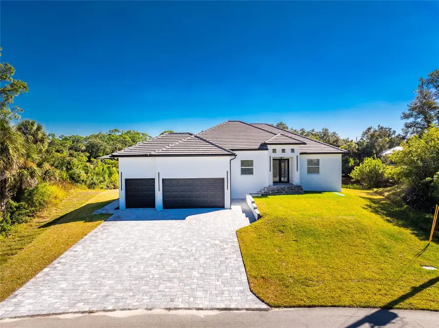 576 Mcdill Drive, Port Charlotte, FL 33953 - Image #2