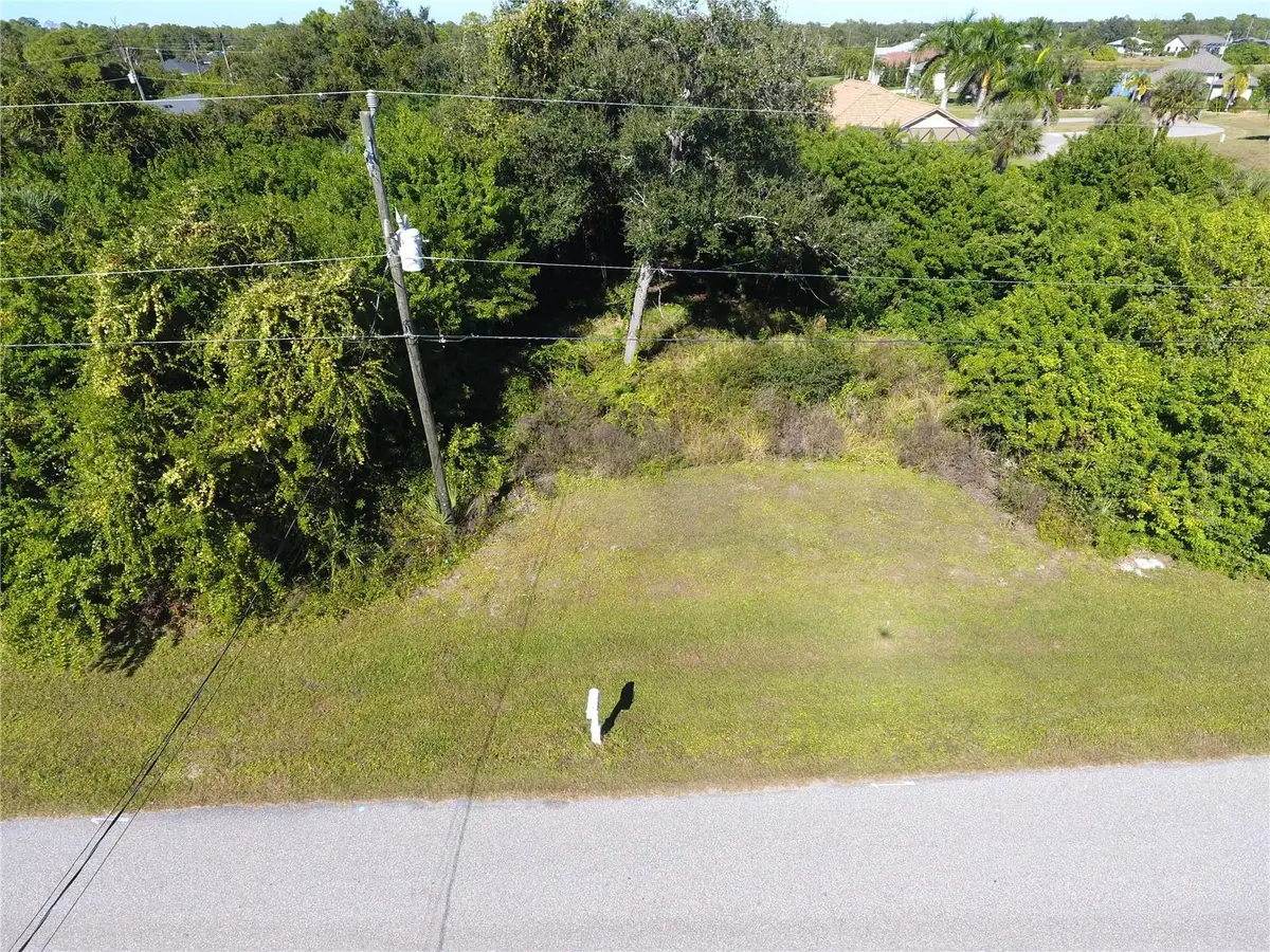 394 Albatross Road, Rotonda West, FL 33947 - Image #1