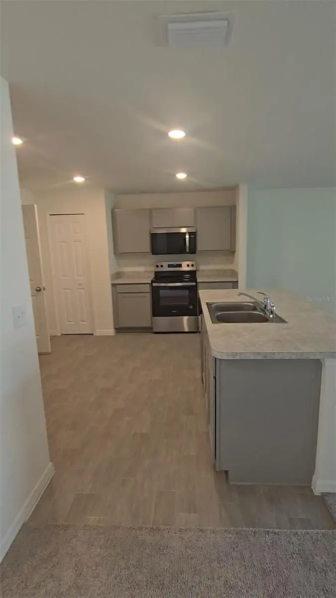 409 Oakland Lane, Poinciana, FL 34759 - Image #3