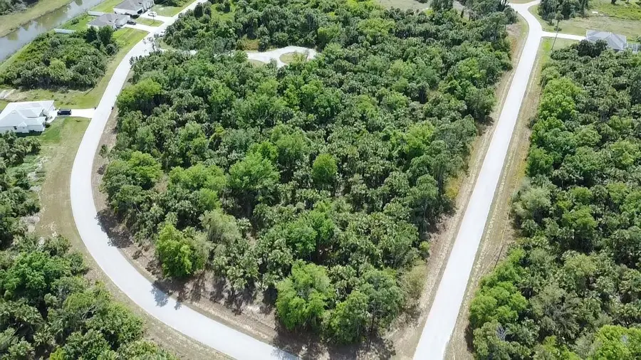 Eastman Circle, North Port, FL 34288 - Image #3