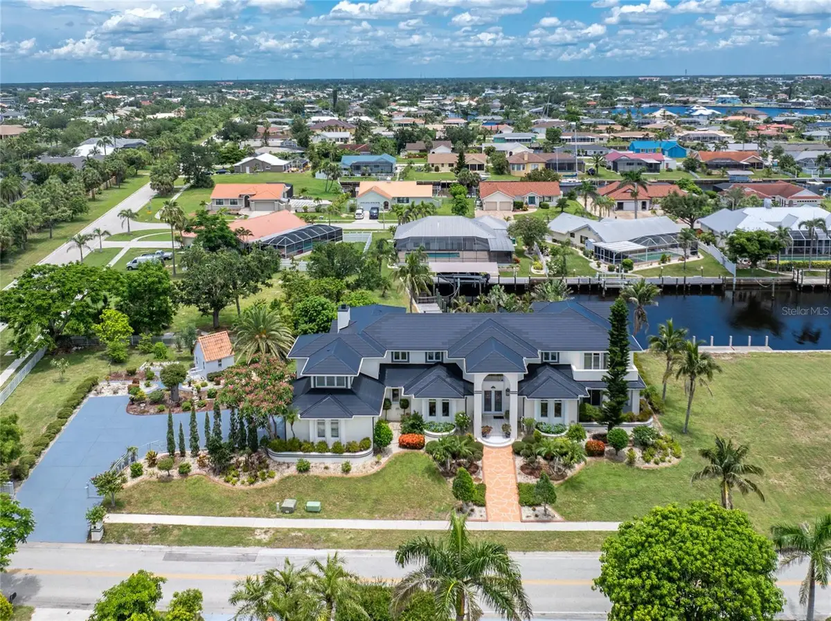 202 George Road Se, Port Charlotte, FL 33952 - Image #1