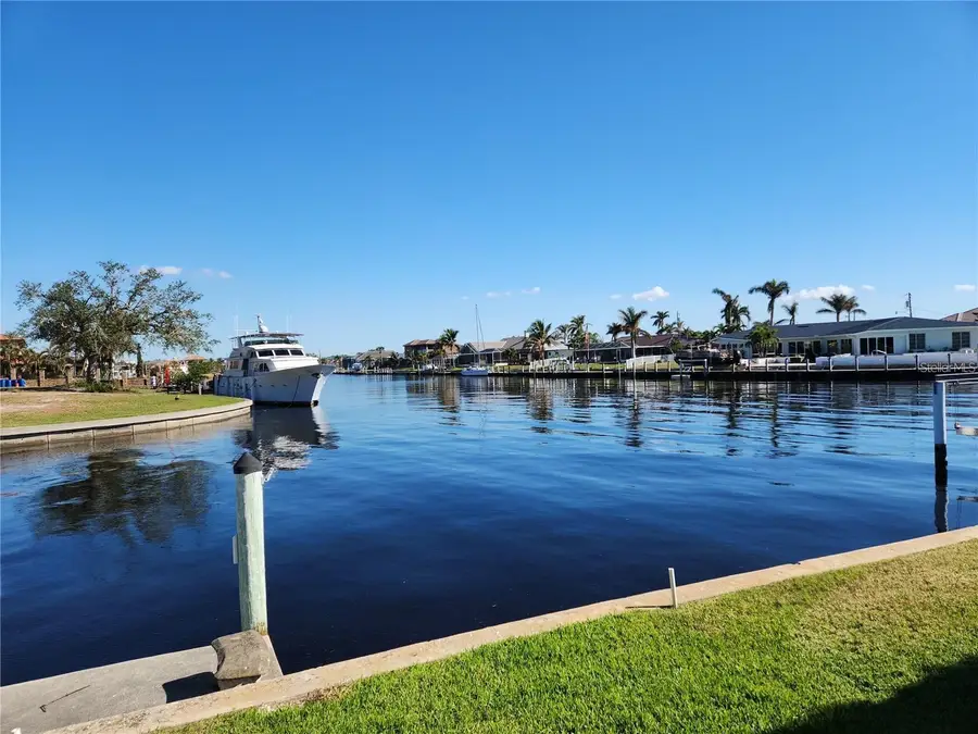 2215 Palm Tree Drive, Punta Gorda, FL 33950 - Image #3