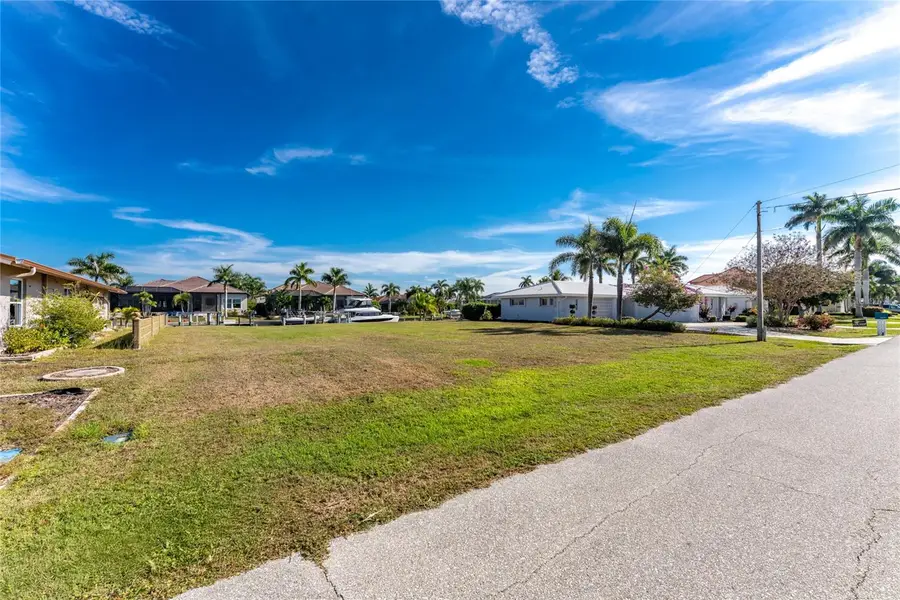 46 Hibiscus Drive, Punta Gorda, FL 33950 - Image #2