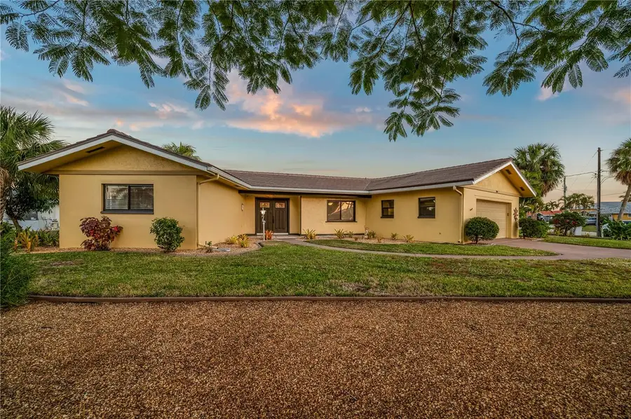 200 Capri Isles Court, Punta Gorda, FL 33950 - Image #2