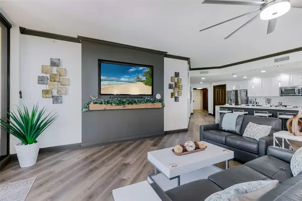 5781 Cape Harbour Drive #607, CAPE CORAL, FL 33914