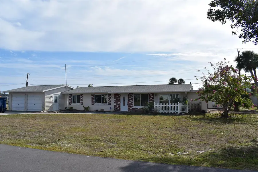 893 E 4th Street, Englewood, FL 34223 - #2