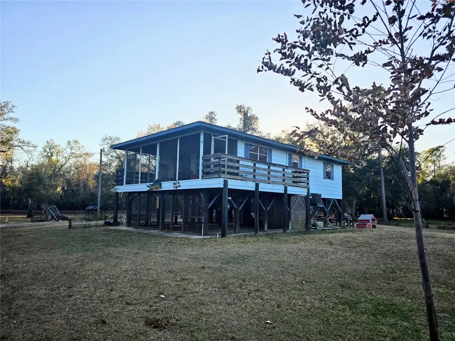 2207 SW Blossom Avenue, Arcadia, FL 34266 - Image #2