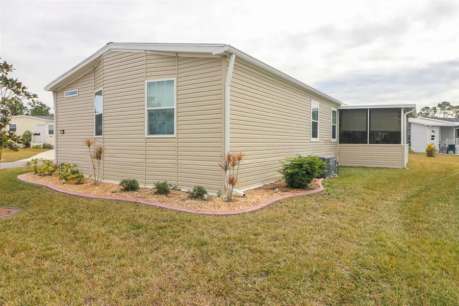 12116 Sw County Rd. 769 #106, Lake Suzy, FL 34269 - Image #2