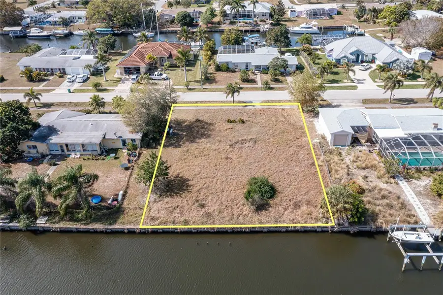 109 Baldwin Court Se, Port Charlotte, FL 33952 - Image #2