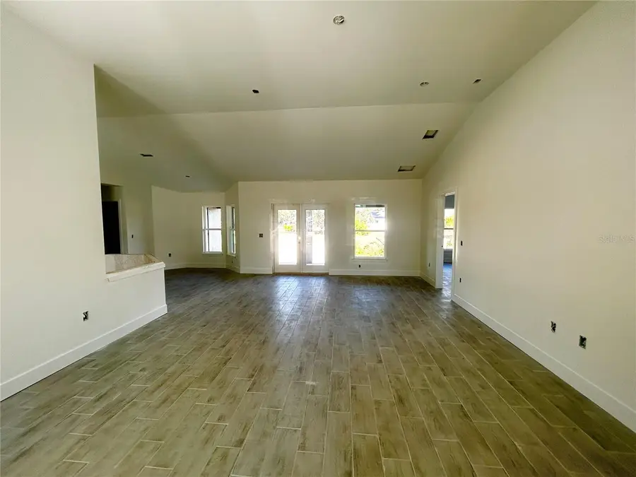 498 Santiguay Street, Punta Gorda, FL 33983 - Image #2