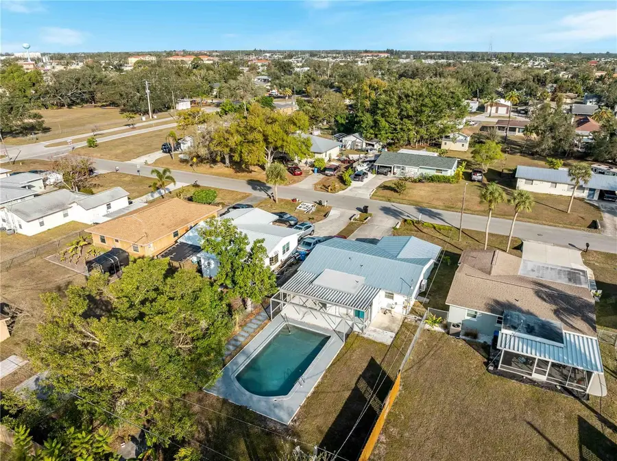 920 Myrtle Avenue, Venice, FL 34285 - Image #3