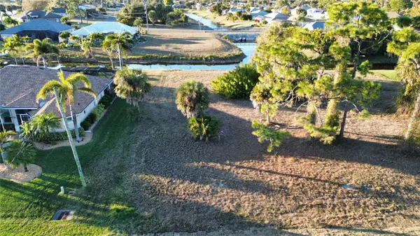 238 Broadmoor Lane, ROTONDA WEST, FL 33947