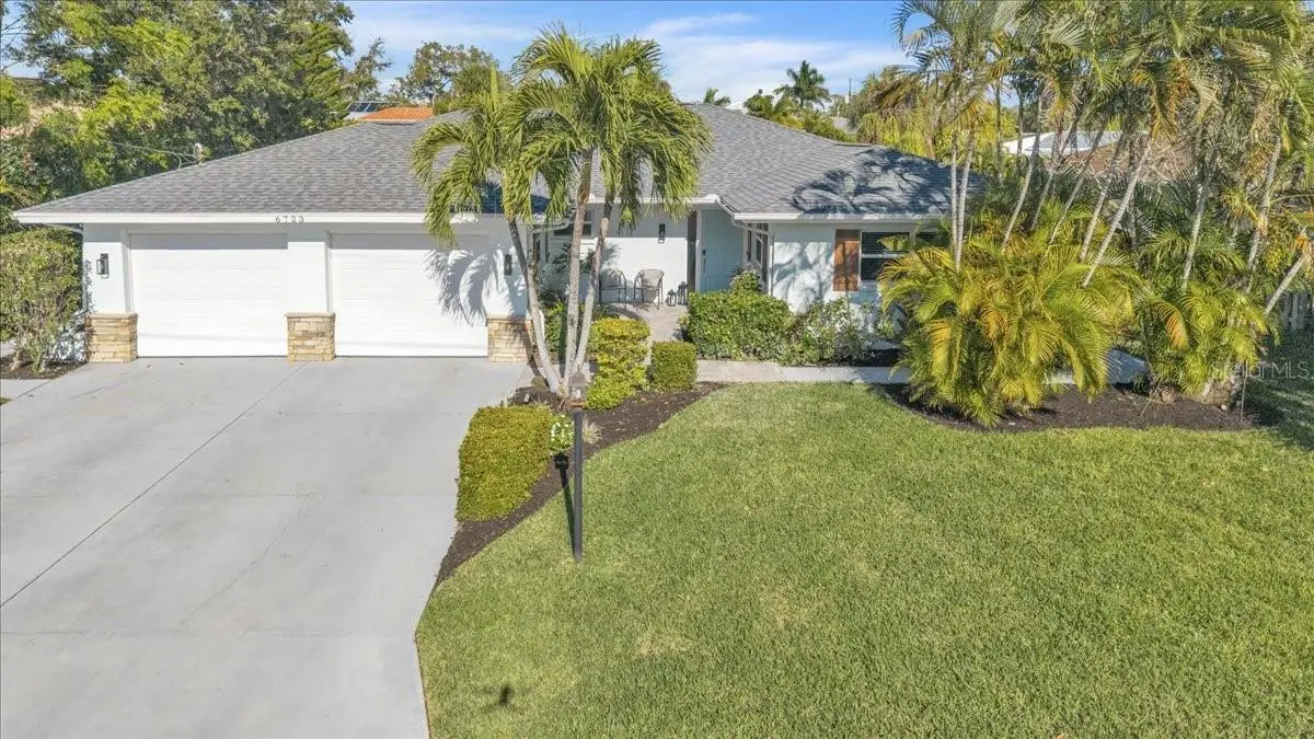6723 Avenue C, Sarasota, FL 34231 - Image #1