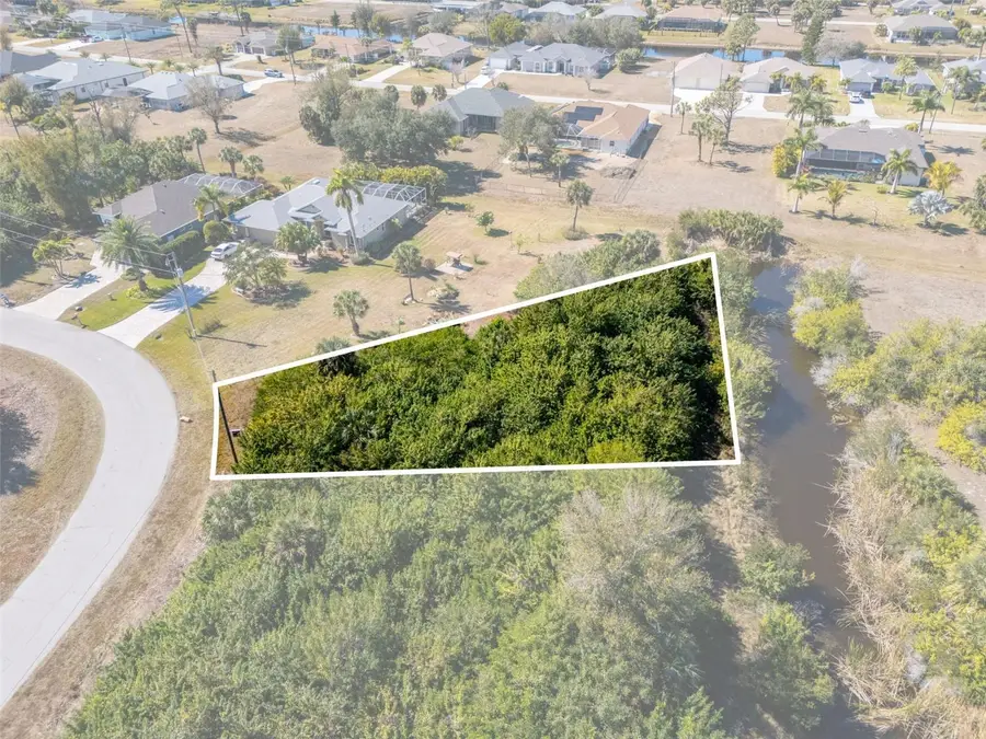 132 Crevalle Road, Rotonda West, FL 33947 - #3