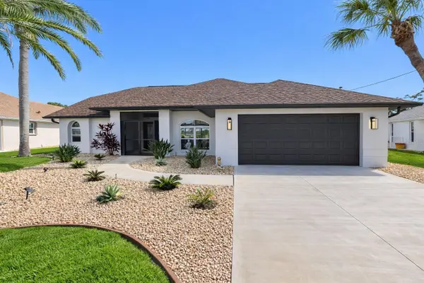 46 Sportsman Court, ROTONDA WEST, FL 33947