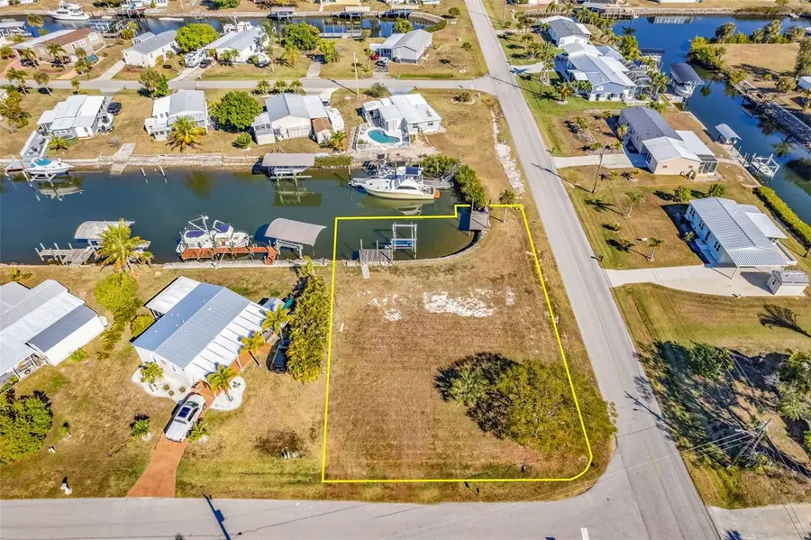 700 Hollyhill Court, Punta Gorda, FL 33950 - Image #3