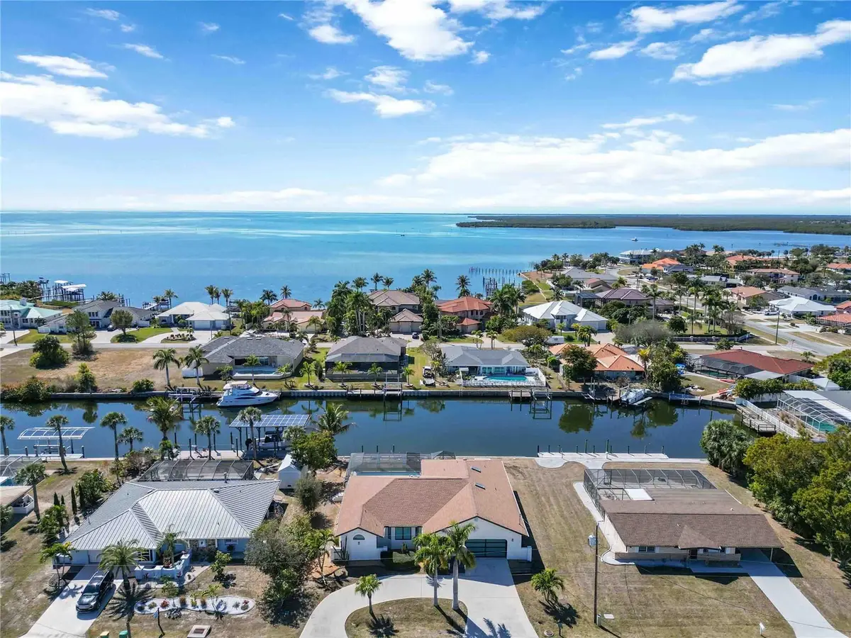 105 Sinclair Street Se, Port Charlotte, FL 33952 - #1