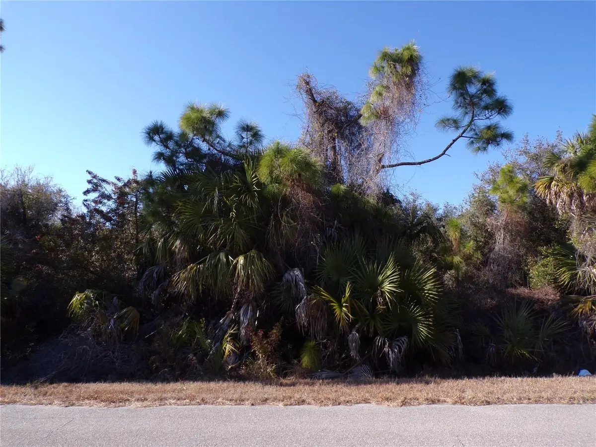 Casco Circle, North Port, FL 34288 - #1