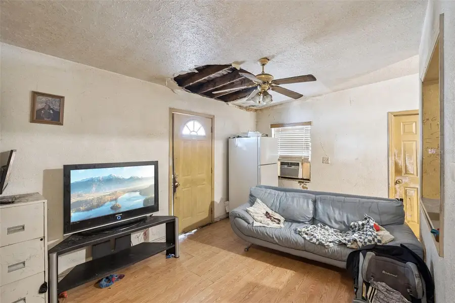 605 Danvers Street, Eustis, FL 32726 - #3