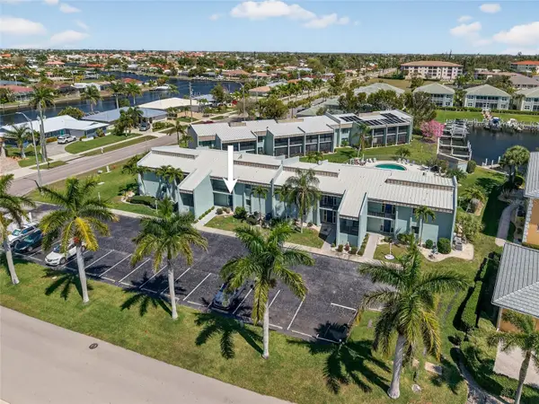 1461 Aqui Esta Drive #B3, PUNTA GORDA, FL 33950