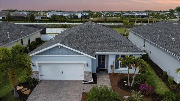 15877 Shoreline Drive, PUNTA GORDA, FL 33982