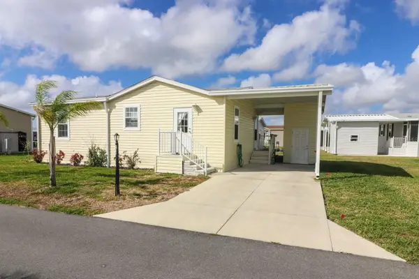 12116 Sw County Rd 769 # 311, LAKE SUZY, FL 34269