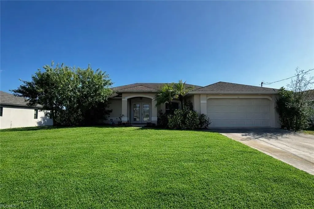 546 SE 4th Street, Cape Coral, FL 33990 - #1