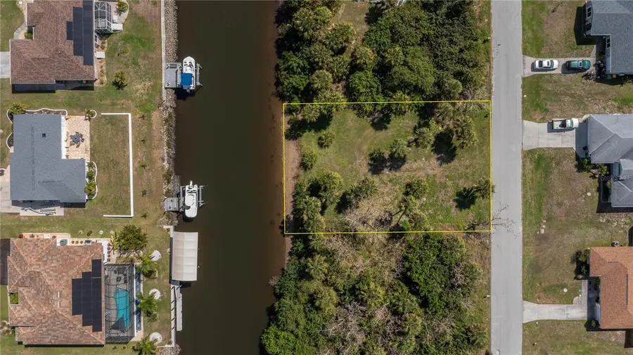 18546 Ashcroft Circle, Port Charlotte, FL 33948 - #2