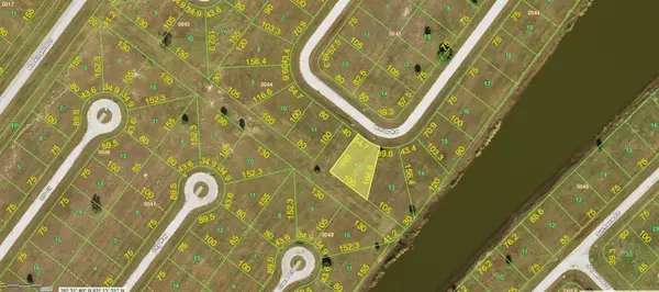 24 Willow Road, PLACIDA, FL 33946