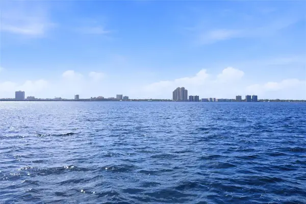 3460 N Key Drive #407, NORTH FORT MYERS, FL 33903