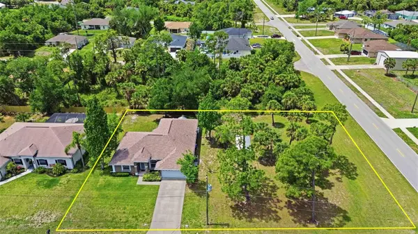 4027 Quaker Lane, NORTH PORT, FL 34288