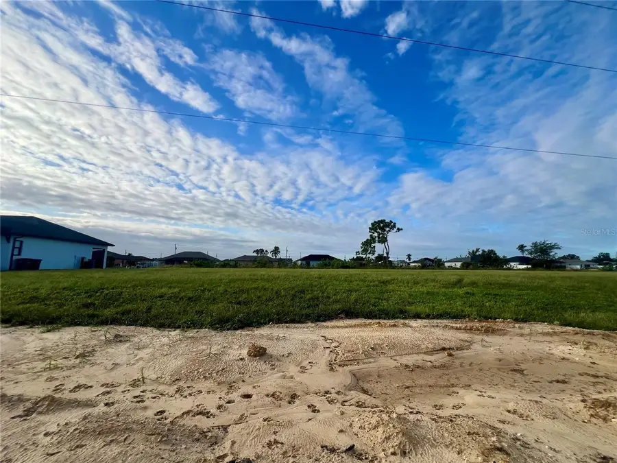 934 NE 12th Street, Cape Coral, FL 33909 - #3