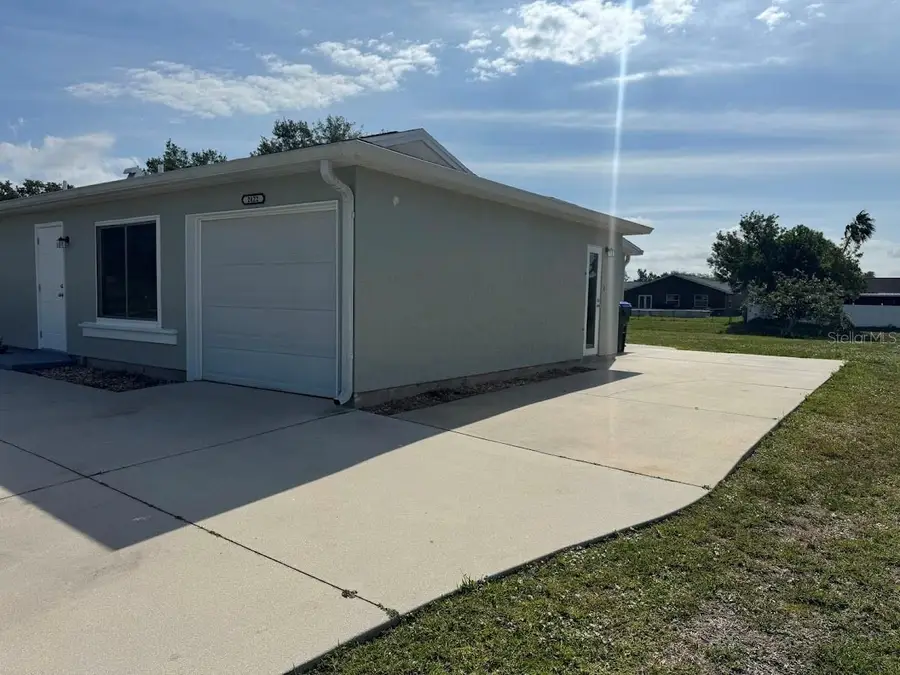 2422 Roxbury Circle, North Port, FL 34287 - #3