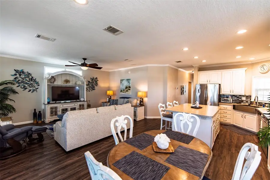 9 Freeman Avenue, Punta Gorda, FL 33950 - #2