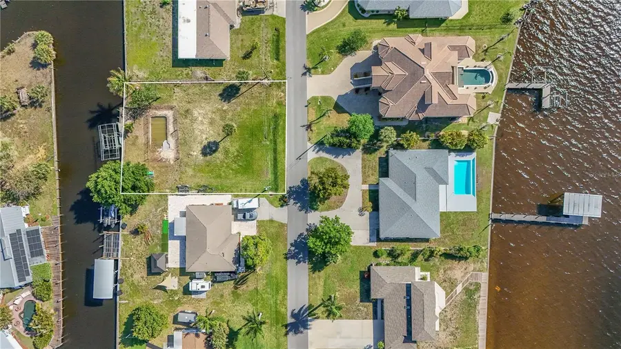 116 E North Shore Avenue, North Fort Myers, FL 33917 - #3