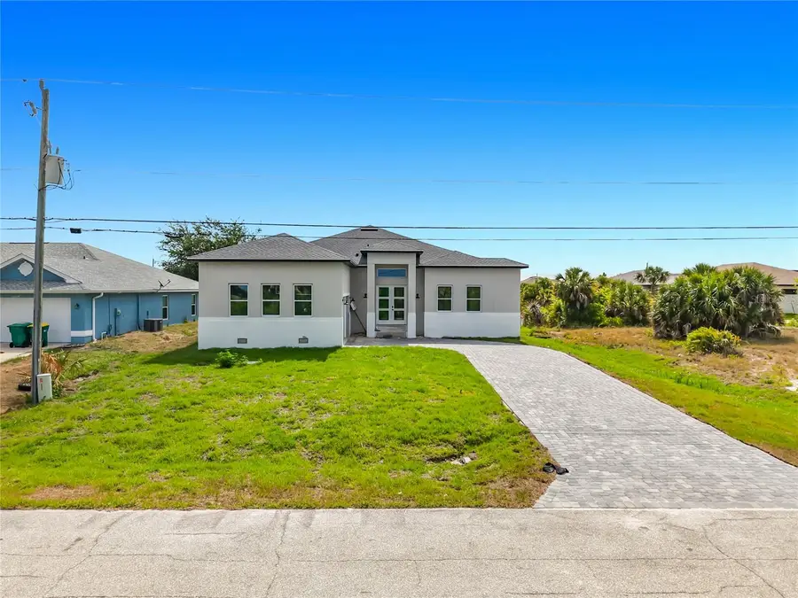 10262 Kingsville Drive, Port Charlotte, FL 33981 - #2