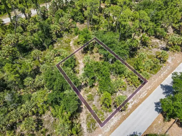 17420 Iago Avenue, PORT CHARLOTTE, FL 33954