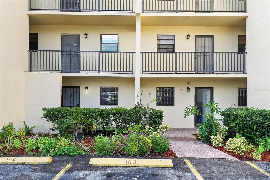 2050 Oleander Boulevard #6-105, Fort Pierce, FL 34950 - #2