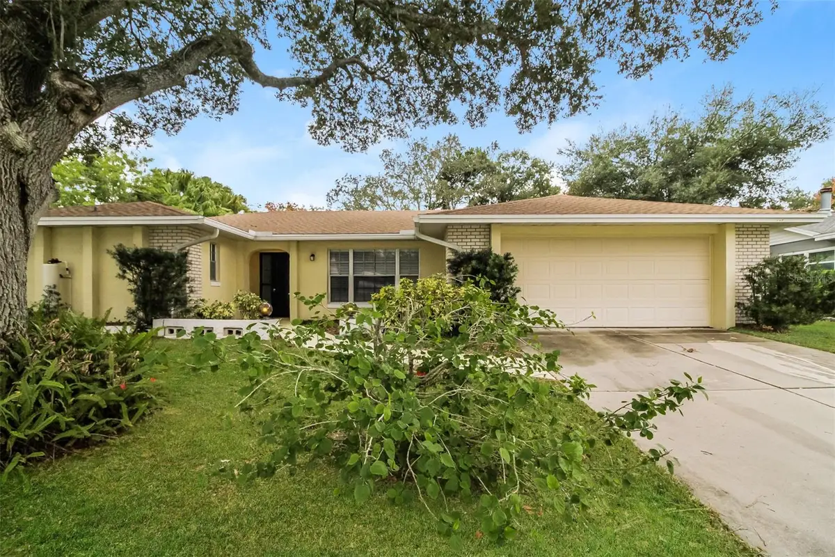 745 Little Wekiva Circle, Altamonte Springs, FL 32714 - #1